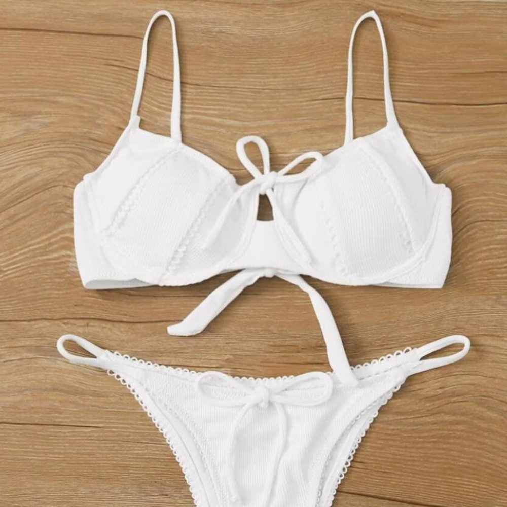 White Bow & Frill Underwire Top Bikini- BRAND NEW!
